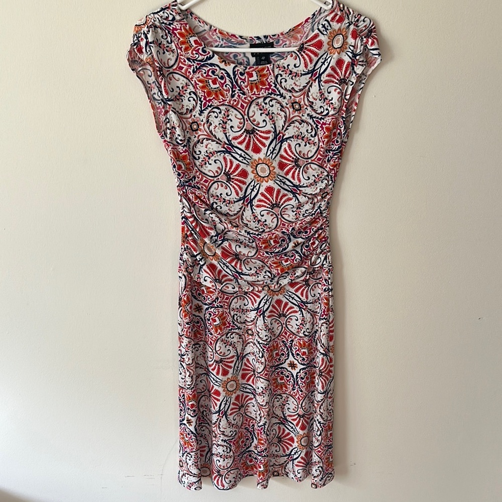 Enfocus Studio Red and White Ruched Sheath Midi Dress